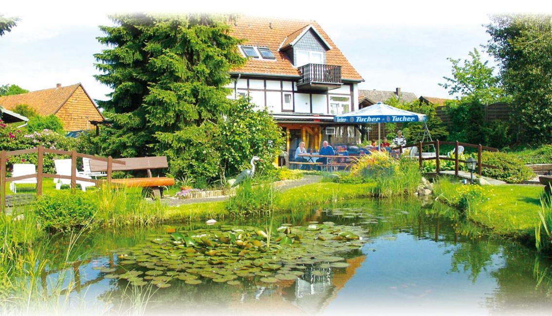 Hotel Auf Dem Langenhof Wunstorf Kültér fotó